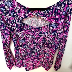 Colorful long sleeve top made up of 95% cotton & 5% spandex.